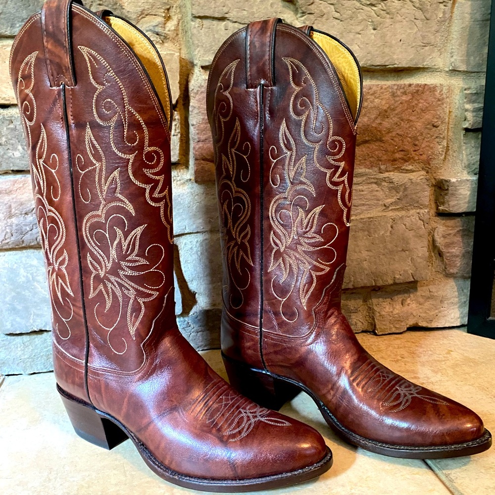 Justin Cowboy Boots - NWOT